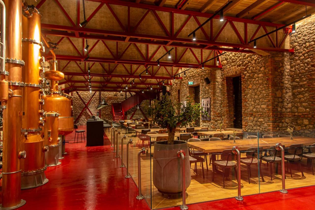Melesin Distillery Leskovik Zewnętrze zdjęcie