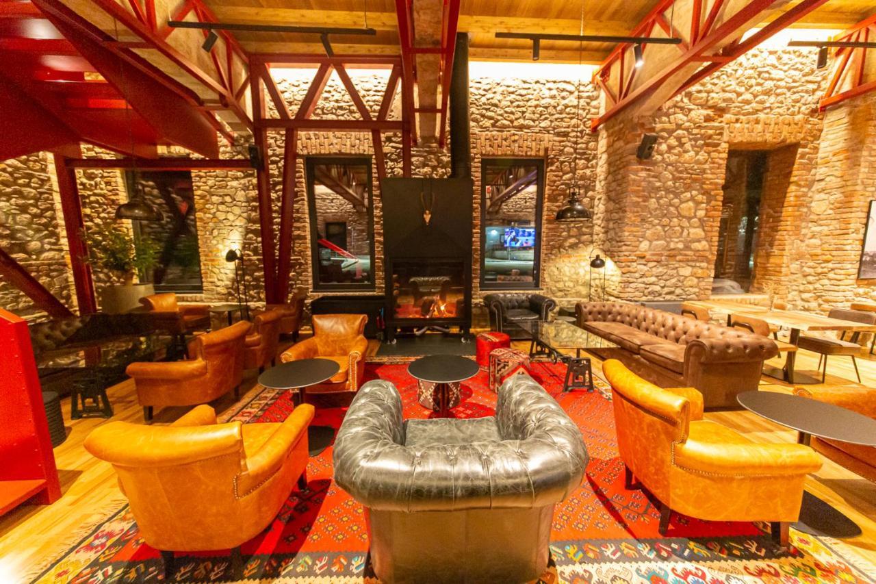 Melesin Distillery Leskovik Zewnętrze zdjęcie