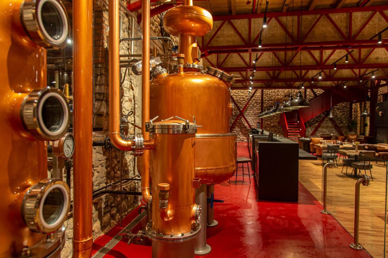 Melesin Distillery Leskovik Zewnętrze zdjęcie